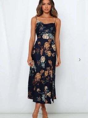 Hello Molly Women's Atlas Maxi Dress Blue Floral Size Small NWT Summer Dress